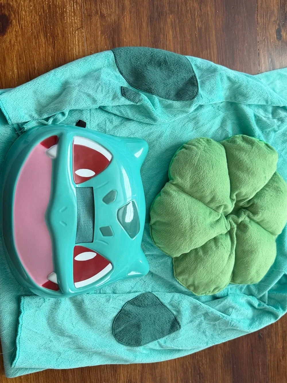 Pokémon Halloween Outfit